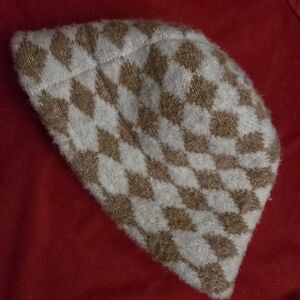 Nwt Journey Bucket Hat Beige & Cream Diamond Knit